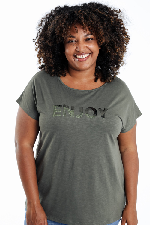 T-shirts & Tops