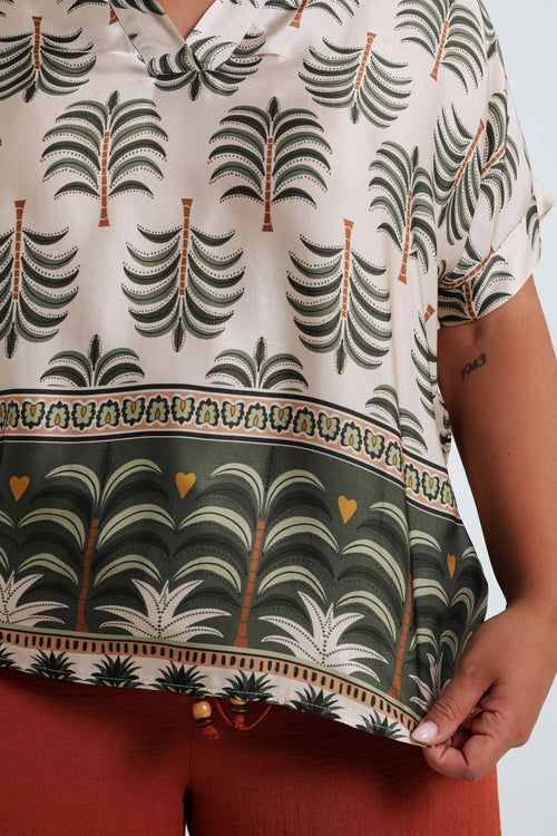 Bluse aus bedruckter Viskose mit Palmenmuster-Paprika-5