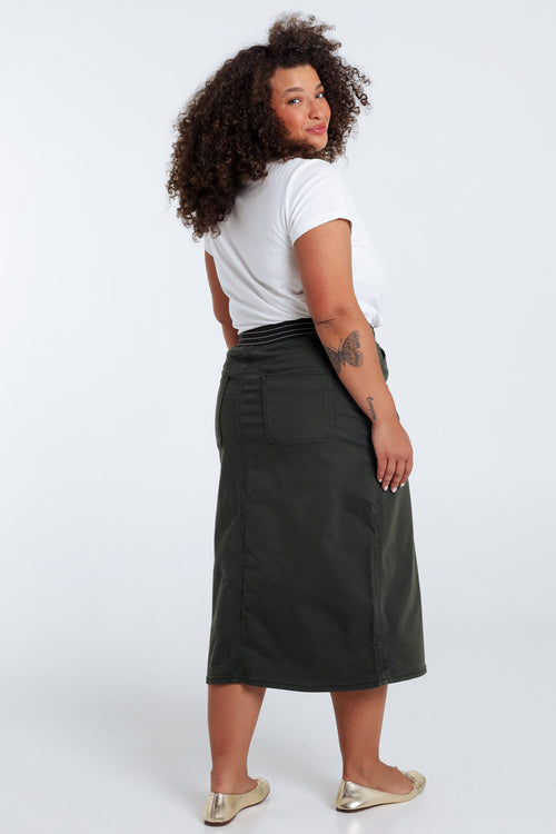 Khaki / 46-Paprika-1