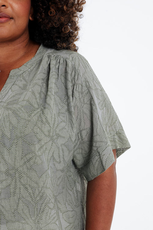 Ein einfarbiges Bluse-Paprika-4