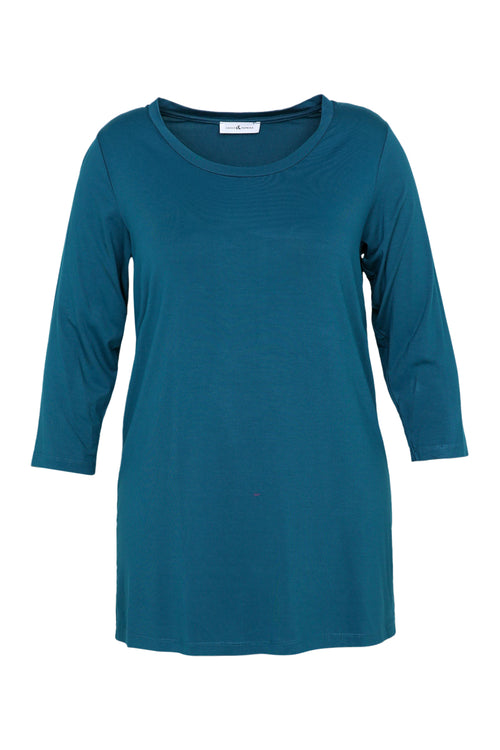 Einfaches, einfarbiges Viskose-T-Shirt-Paprika-10