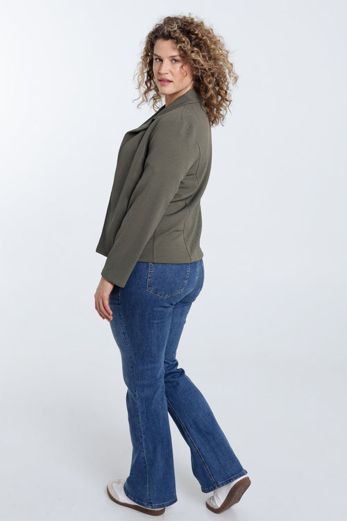 Khaki / 46-Paprika-1