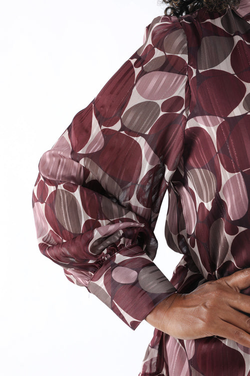 Bedruckte Bluse mit Folienrundungen-Paprika-4