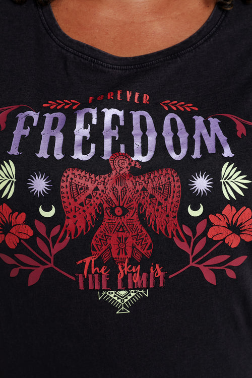 Locker geschnittenes T-Shirt mit der Aufschrift „Freedom“-Paprika-4