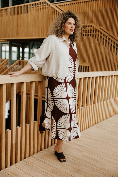 Marron / 46-Paprika-1