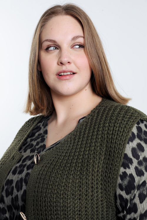 Kurze, schlichte Strickjacke-Paprika-3
