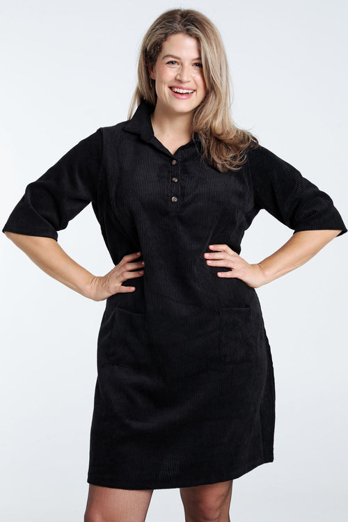 Schwarz / 46-Paprika-1