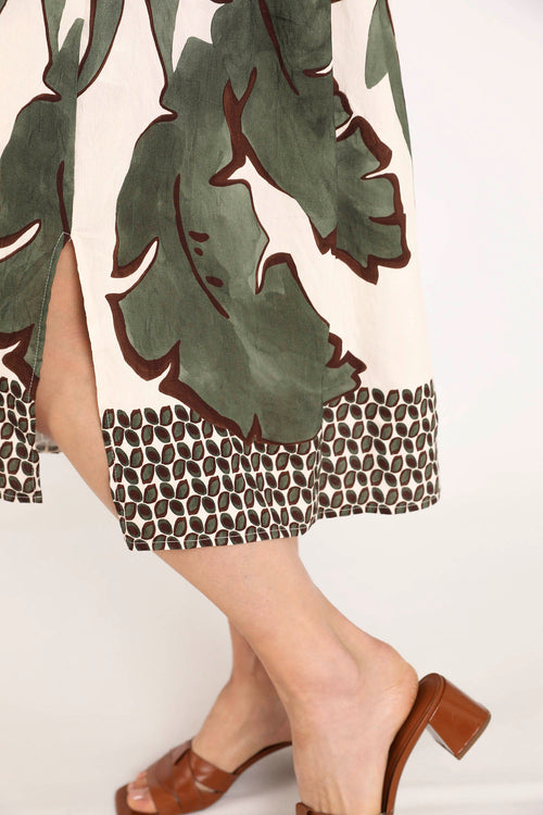 Kleid aus Viskose mit Blattmuster-Paprika-4