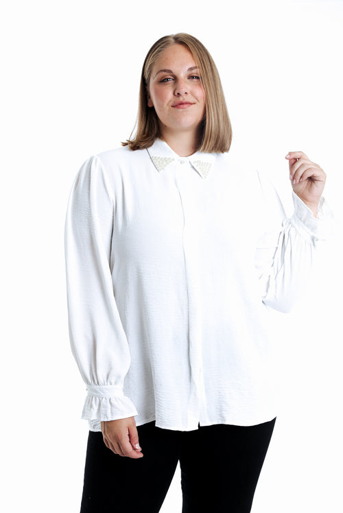 Uni-Bluse mit Perlenkragen-Paprika-1