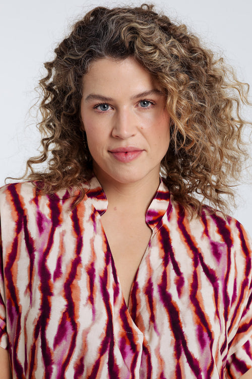  Kleid aus Viskose mit ethnischem Print-Paprika-3
