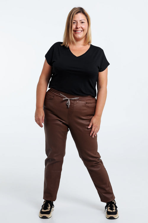 Beschichtete Slim-Fit-Jeggings mit feinem Gürtel-Paprika-5