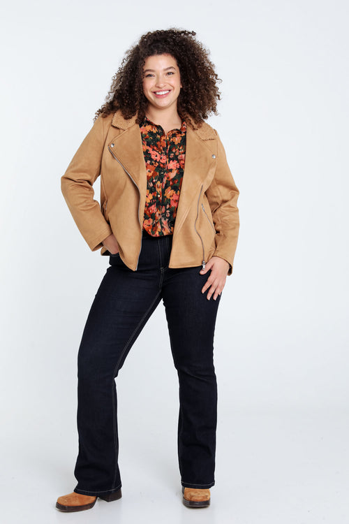 Perfecto mit Schleifenkragen-Paprika-8