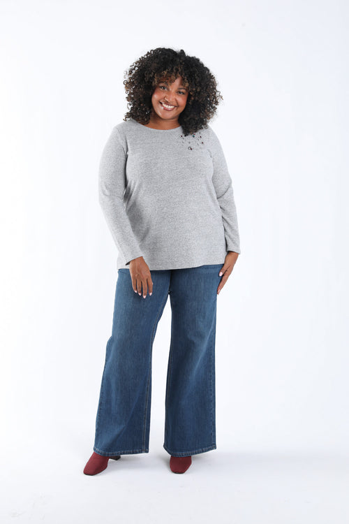 Uni einfarbiges T-Shirt aus warmem Strick mit Schmuckdetail-Paprika-6