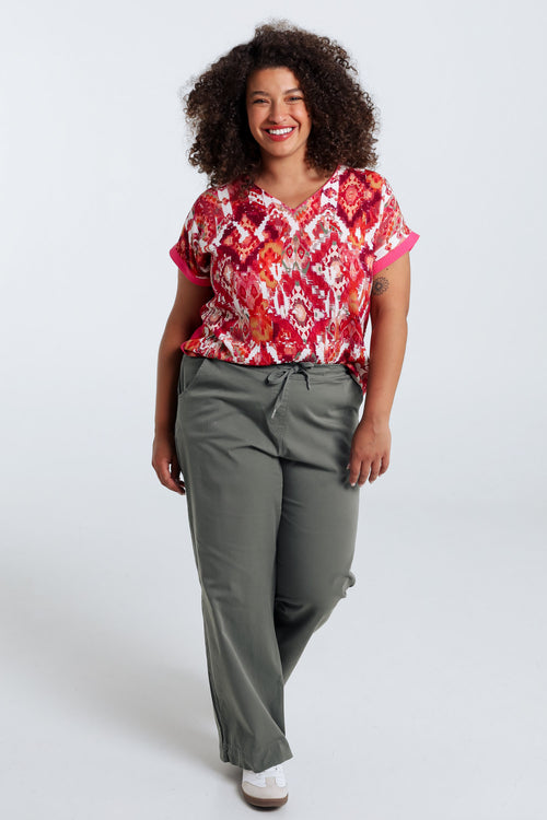 Ethnisch bedrucktes T-Shirt-Paprika-9