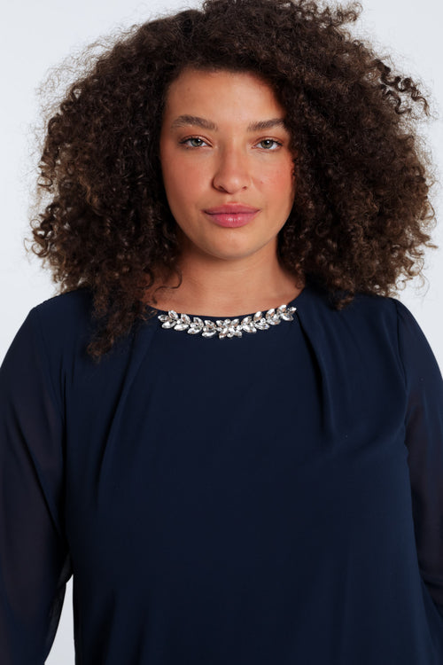 Einfarbige Bluse mit Schmuck-Paprika-4
