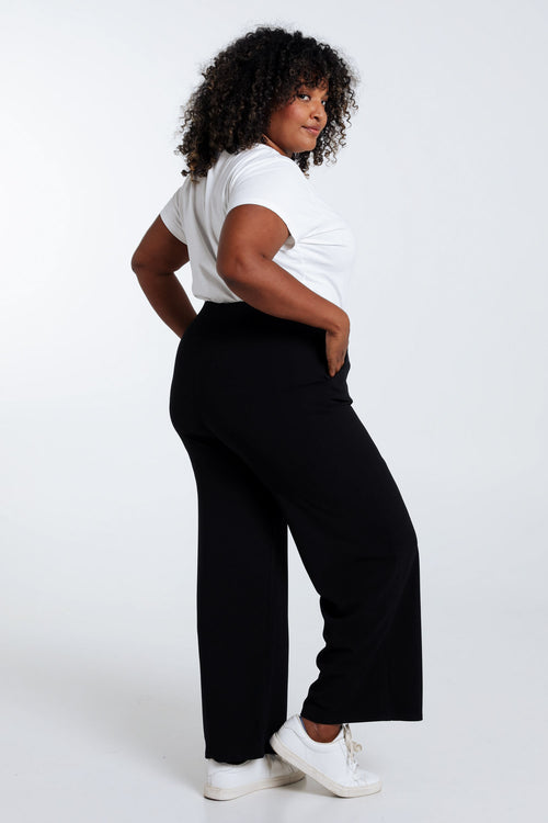 Schwarz / 46-Paprika-1