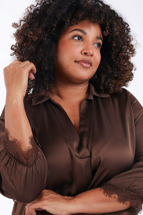 Uni Satin-Effekt Viskosekleid mit Spitze-Paprika-4