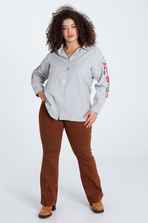 Gestreiftes Hemd mit bestickten Ärmeln-Paprika-8