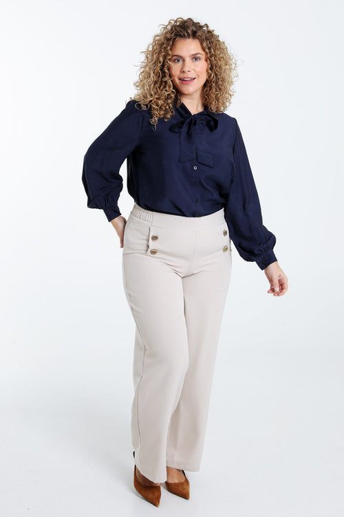Einfarbige Bluse mit Schluppe-Paprika-8