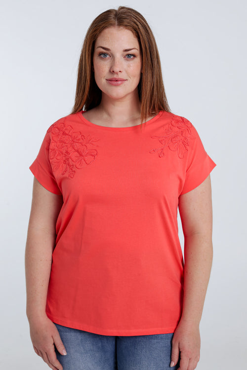 Einfarbiges Baumwoll-T-Shirt mit bestickten Blumen-Paprika-2