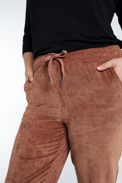 Unifarbene 7/8-Chinohose aus Samt-Paprika-4