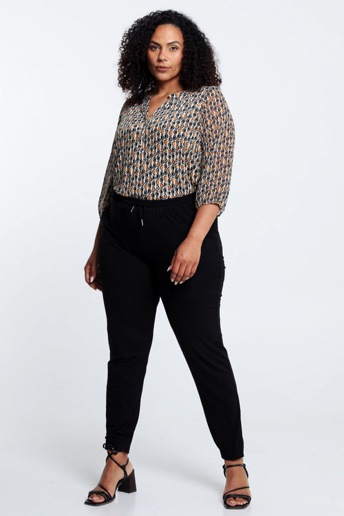 Unifarbene Viskosehose mit engem, niedrigem Knopf-Paprika-9