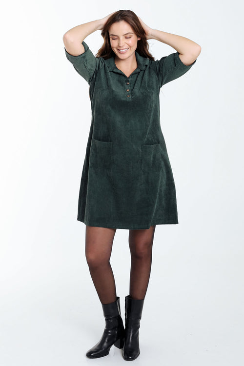 Kurzes, unifarbenes Cordkleid mit aufgestickten Taschen-Paprika-8