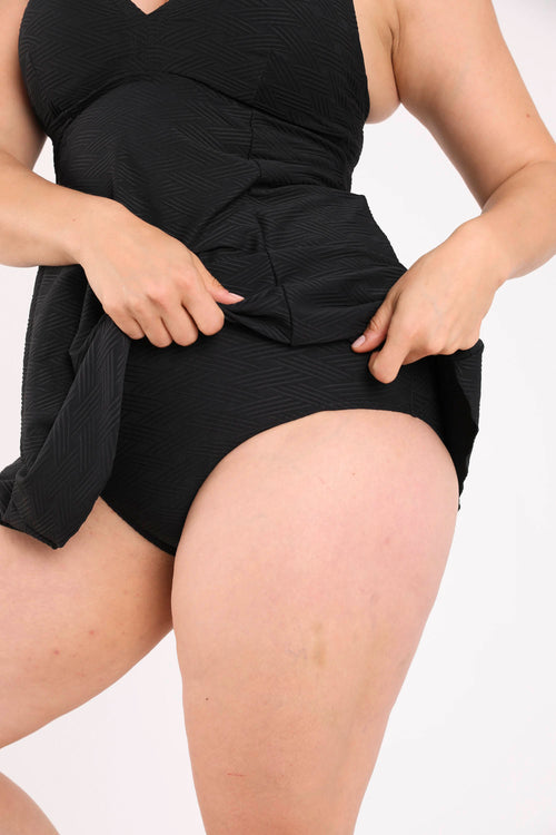 Kleid aus Reliefstrick mit Ton-in-Ton-Grafikmuster-Paprika-4