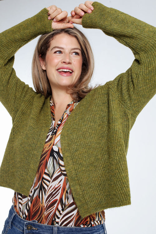 Kurze, unifarbene Strickjacke zum Kleid aus Wolle-Paprika-5