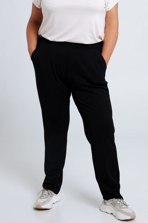 Schwarz / 46-Paprika-1