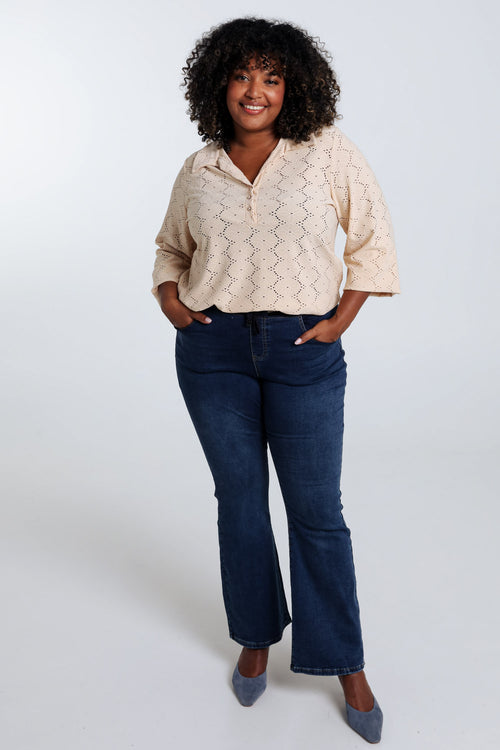 Unifarbenes T-Shirt mit durchbrochenen Blumen-Paprika-9