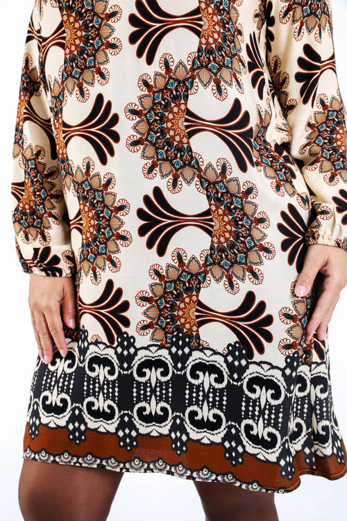 Kleid aus bedrucktem Viskosestoff-Paprika-5