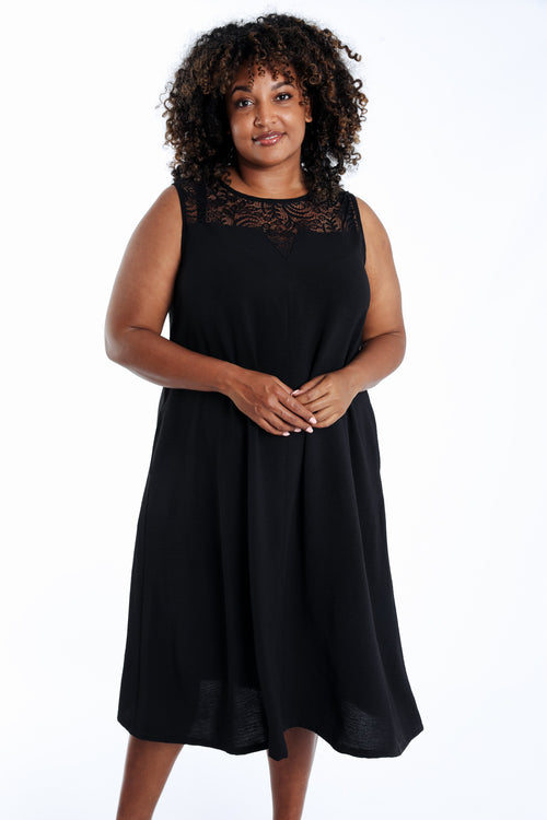 Einfarbiges langes Kleid mit Spitze-Paprika-1