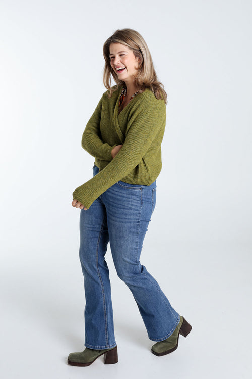 Kurze, unifarbene Strickjacke zum Kleid aus Wolle-Paprika-8