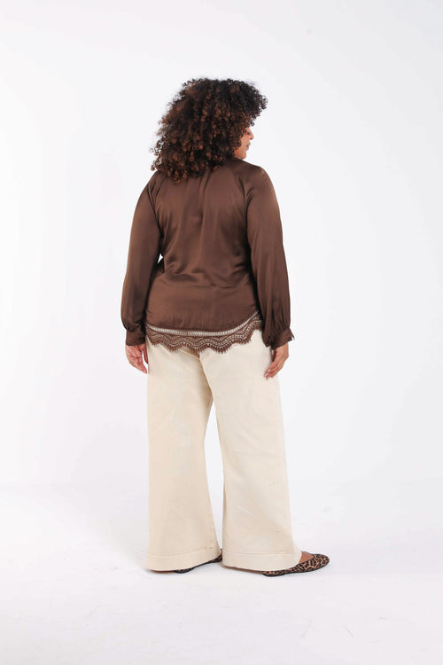 Marron / 46-Paprika-1