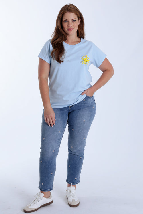 Ein einfarbiges Baumwoll-T-Shirt mit Sonnenprint-Paprika-10