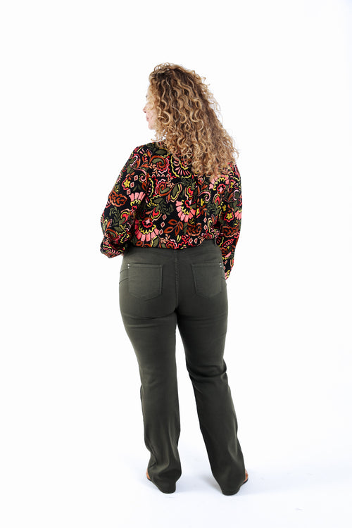 Khaki / 46-Paprika-1