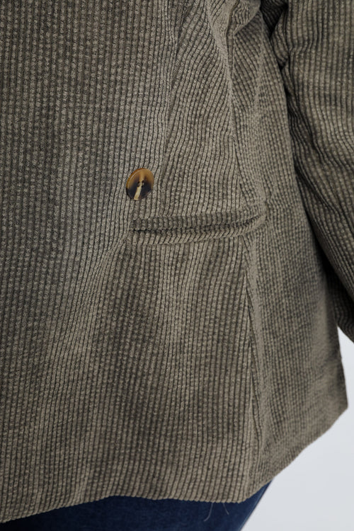 Kurzer, unifarbener Blazer aus Samt mit Animal-Print-Futter-Paprika-5