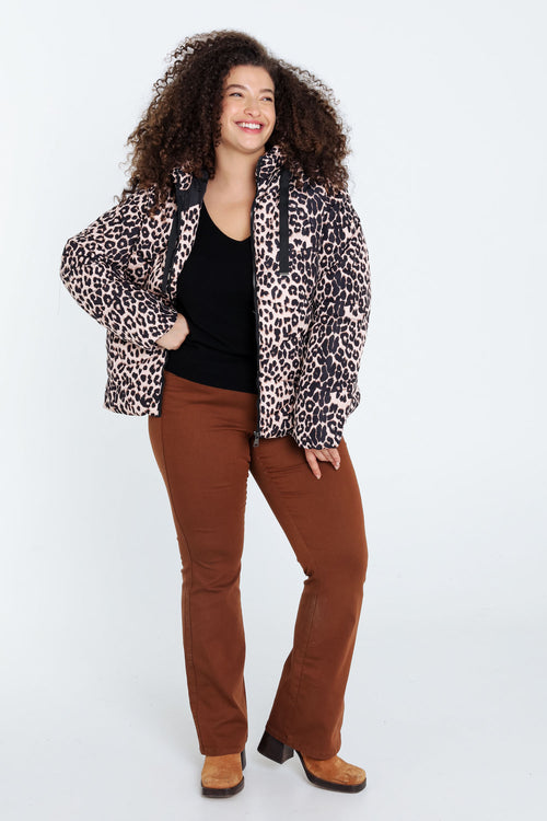 Kurze Daunenjacke mit Tierfellmuster-Paprika-10