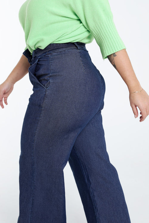 Weite Jeans mit Gürtel-Paprika-6