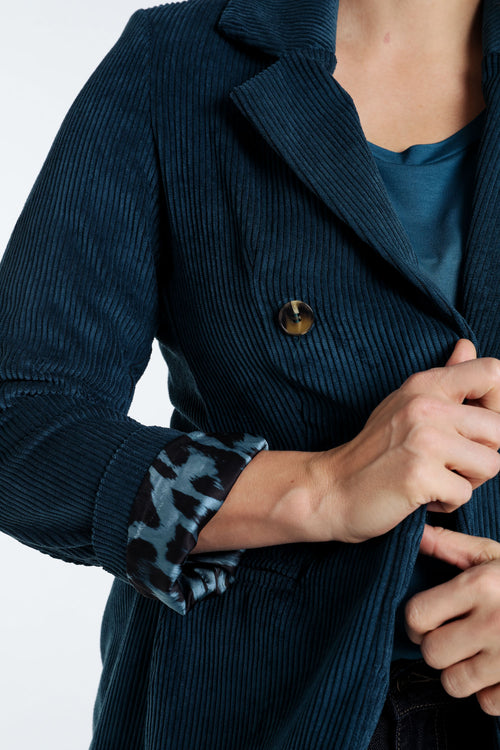 Kurzer, unifarbener Blazer aus Samt mit Animal-Print-Futter-Paprika-4