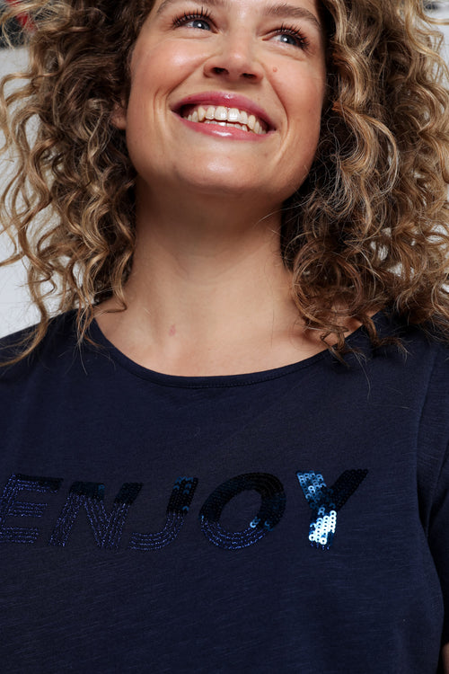 Einfarbiges T-Shirt mit Enjoy-Stickerei und Pailletten-Paprika-5