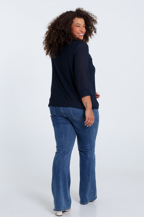 Einfarbige Bluse mit Schmuck-Paprika-2