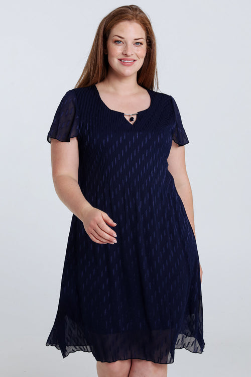 Kurzes einfarbiges Kleid aus plissiertem Voile-Paprika-1