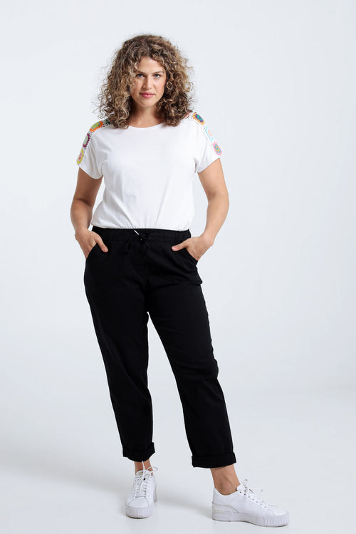 Unifarbene 7/8-Chinohose mit locker geschnittenen Hosenbeinen-Paprika-8