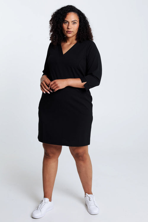 Kurzes unifarbiges Kleid aus Crêpe mit Taschen-Paprika-8