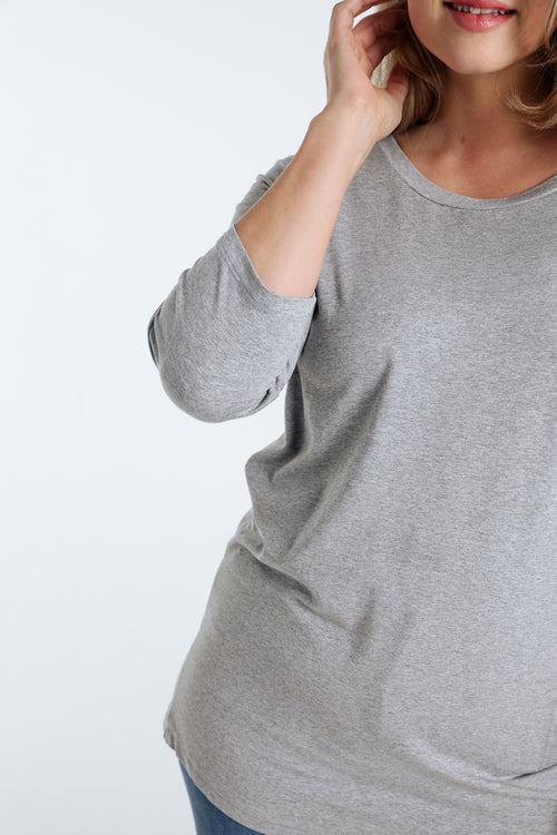 Einfaches, einfarbiges Viskose-T-Shirt-Paprika-4