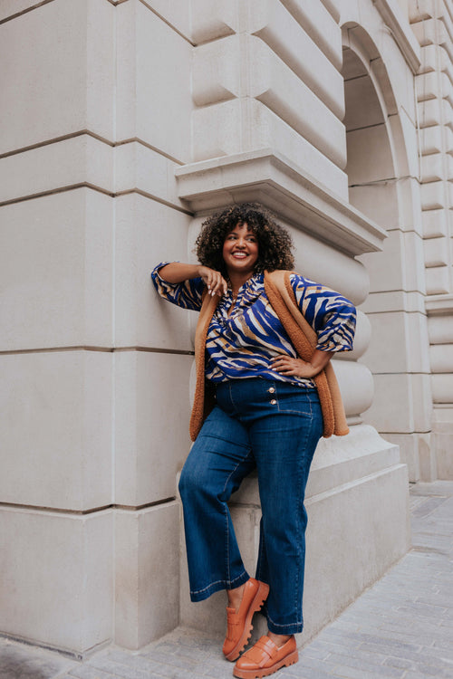 Unifarbene Palazzojeans mit Schlag und 6 goldfarbenen Knöpfen-Paprika-1