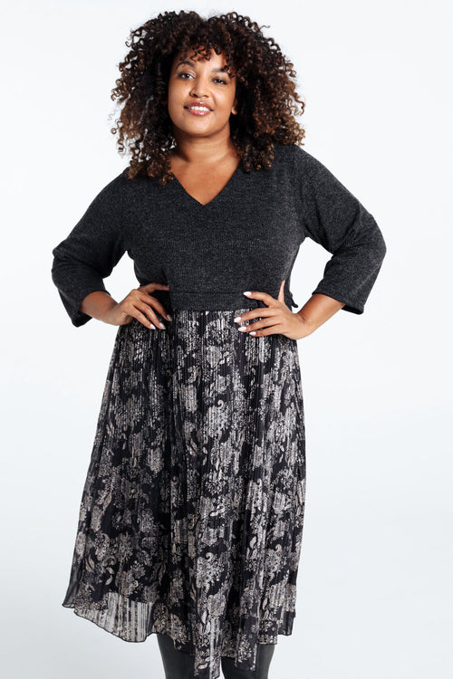 anthrazit / 46-Paprika-1