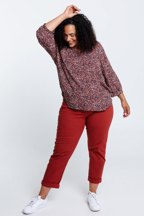 Viskosebluse mit Tierfellmuster-Paprika-6